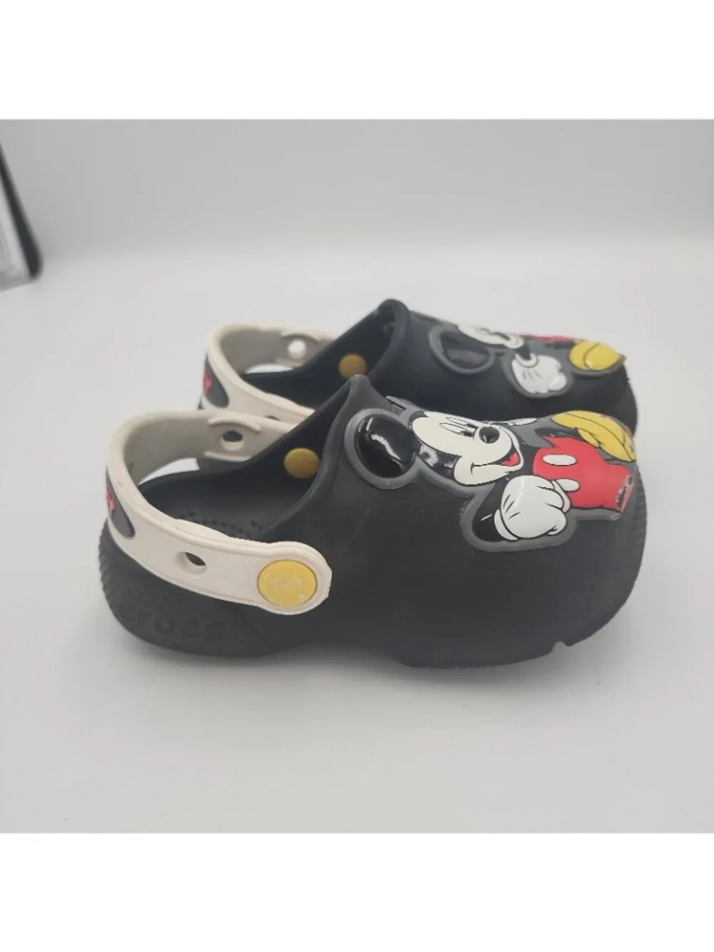 Crocs Black Mickey Mouse Classic Clog Kids 9